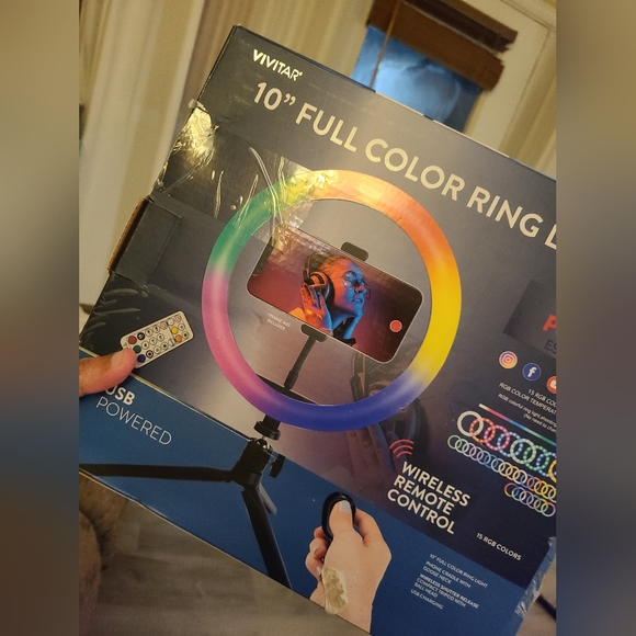 New Vivitar Vlog Essentials 10 Inch Full Color RGB LED Ring Light - Picture 6 of 8